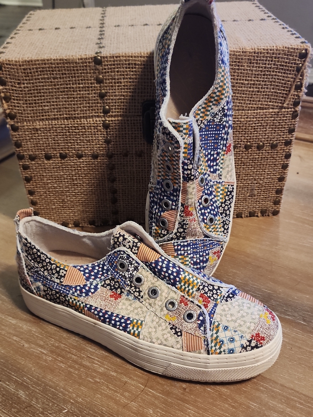 Patchwork Women's  Slip-On Sneakers in Blue, Cream, Pink Size 10M